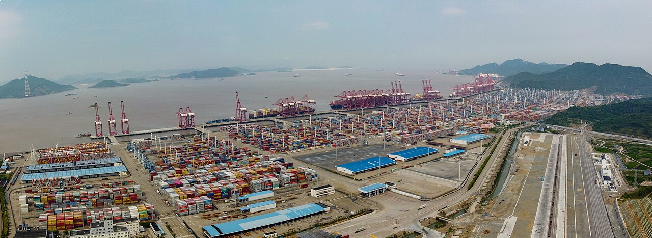 Terminal de contenedores del Puerto de Ningbo-Zhoushan, China